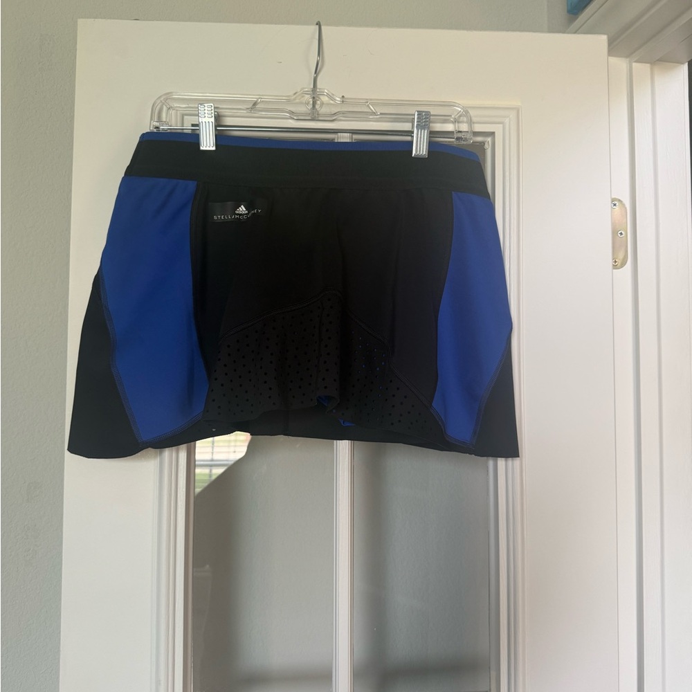 Stella McCartney Adidas Black and Blue Athletic skirt